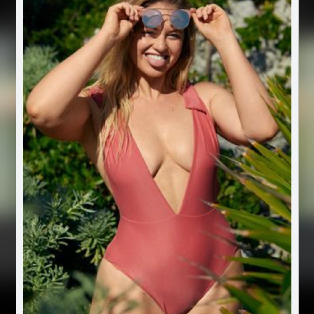 Nwt Aerie Deep Plunge One Piece Swimsuit